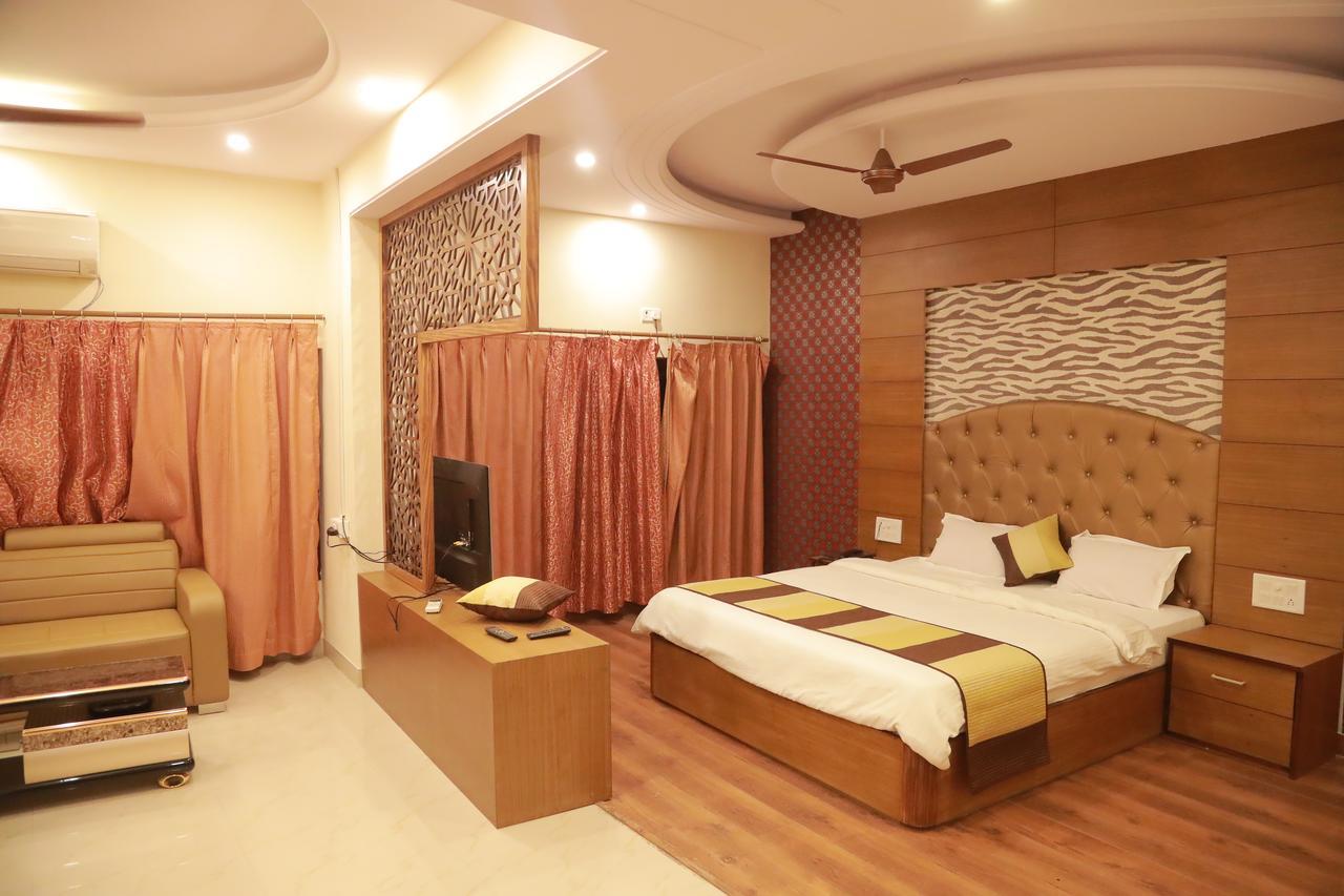 Hotel Sobhraj Ajmer Esterno foto