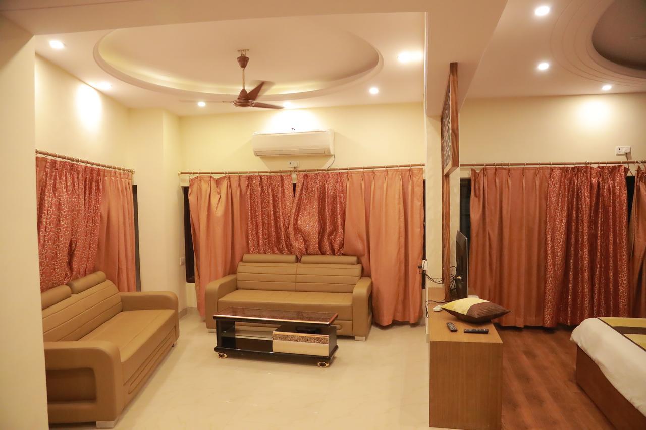Hotel Sobhraj Ajmer Esterno foto