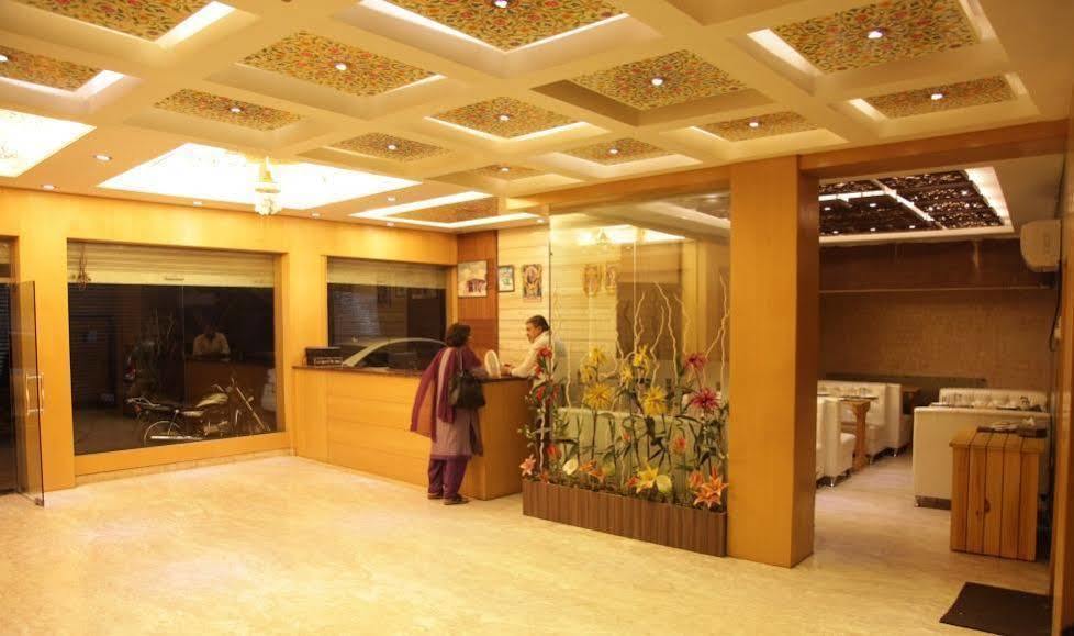 Hotel Sobhraj Ajmer Esterno foto